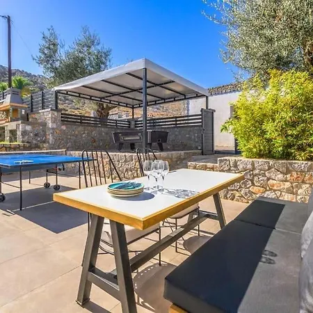 Sleeps 4 Pool Air Con Wifi Lindos (Rhodes)